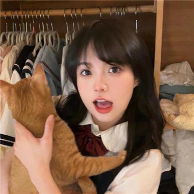 艳女新装